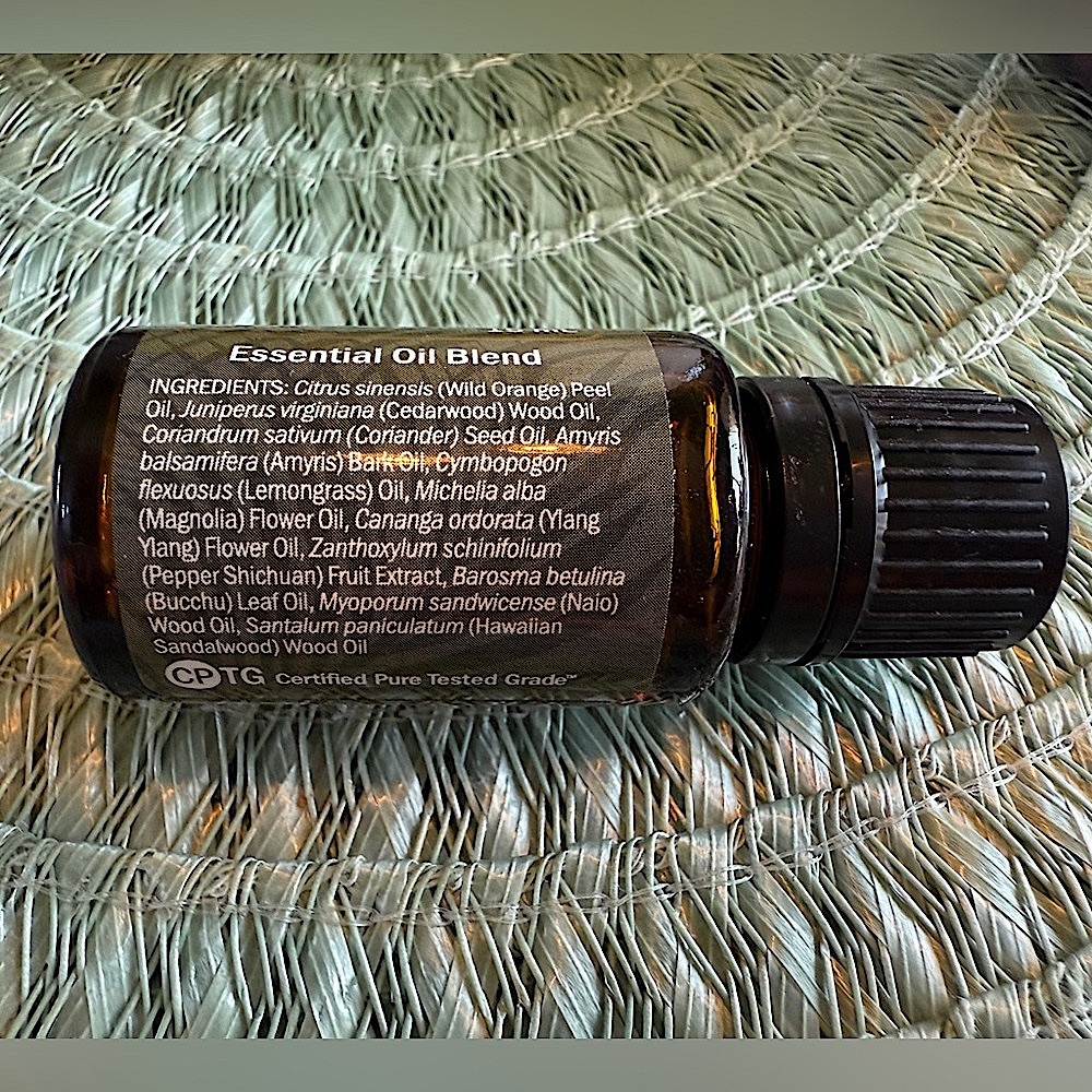 Malama Nurturing Blend — DoTERRA - 15ml - Picture 5 of 13